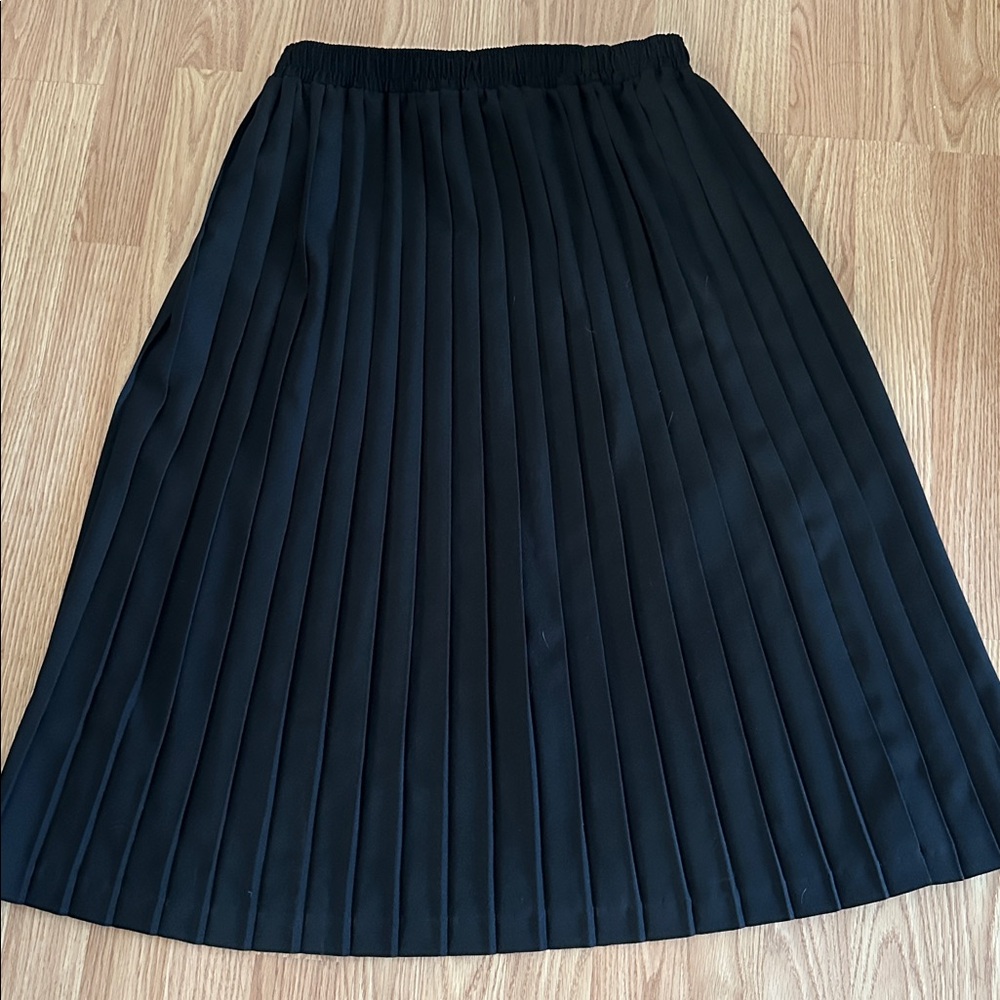 Black Pleated Skirt